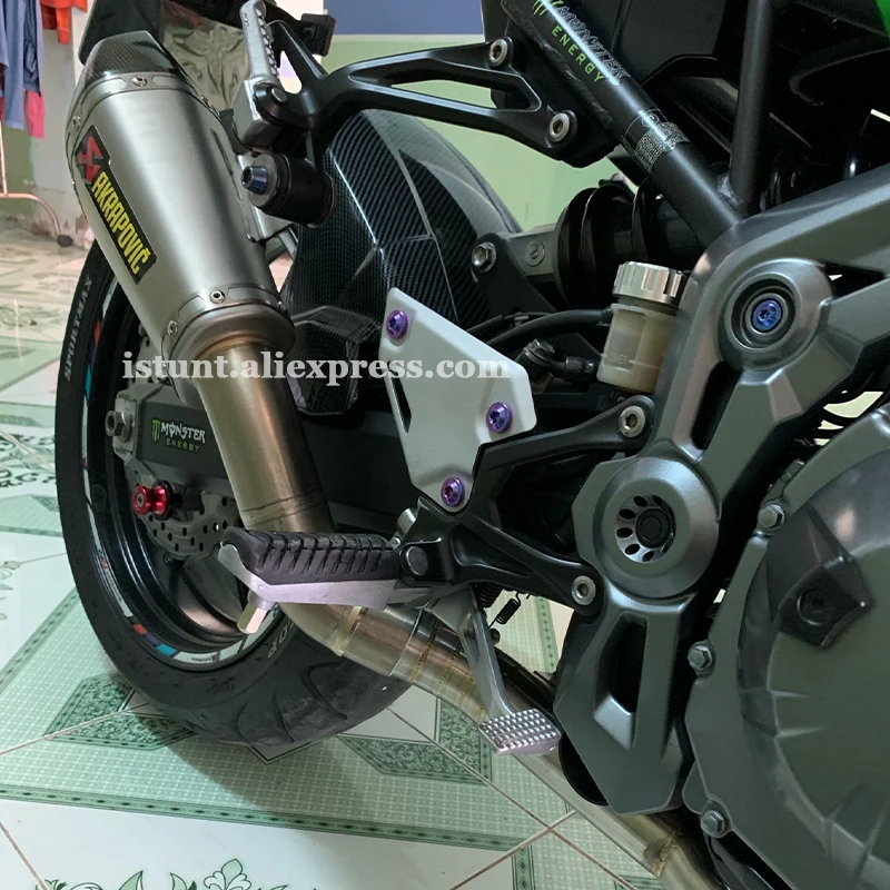 За мотоциклет Kawasaki Z900 2017 2018 2019 2020 цялостна система с модифициран за отвеждане на отработени газове от титанова сплав Размерът на средната свързваща тръба Изображение 3