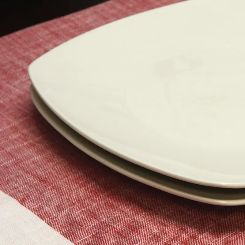 Колекция от керамични меки квадратни места за хранене чинии Дзен Buffetware бял на цвят, 8 бр. Изображение 2